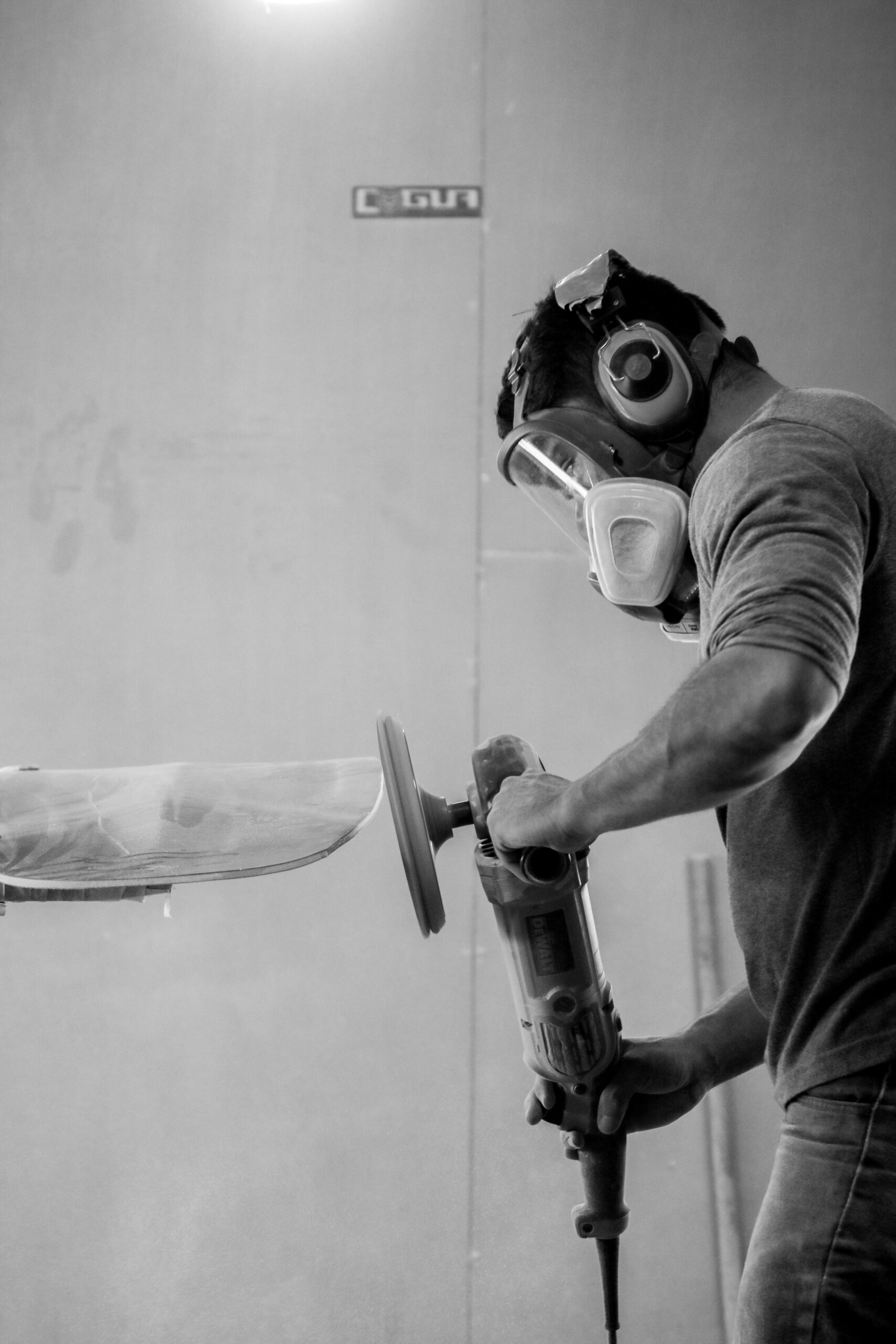 munkás munka közben