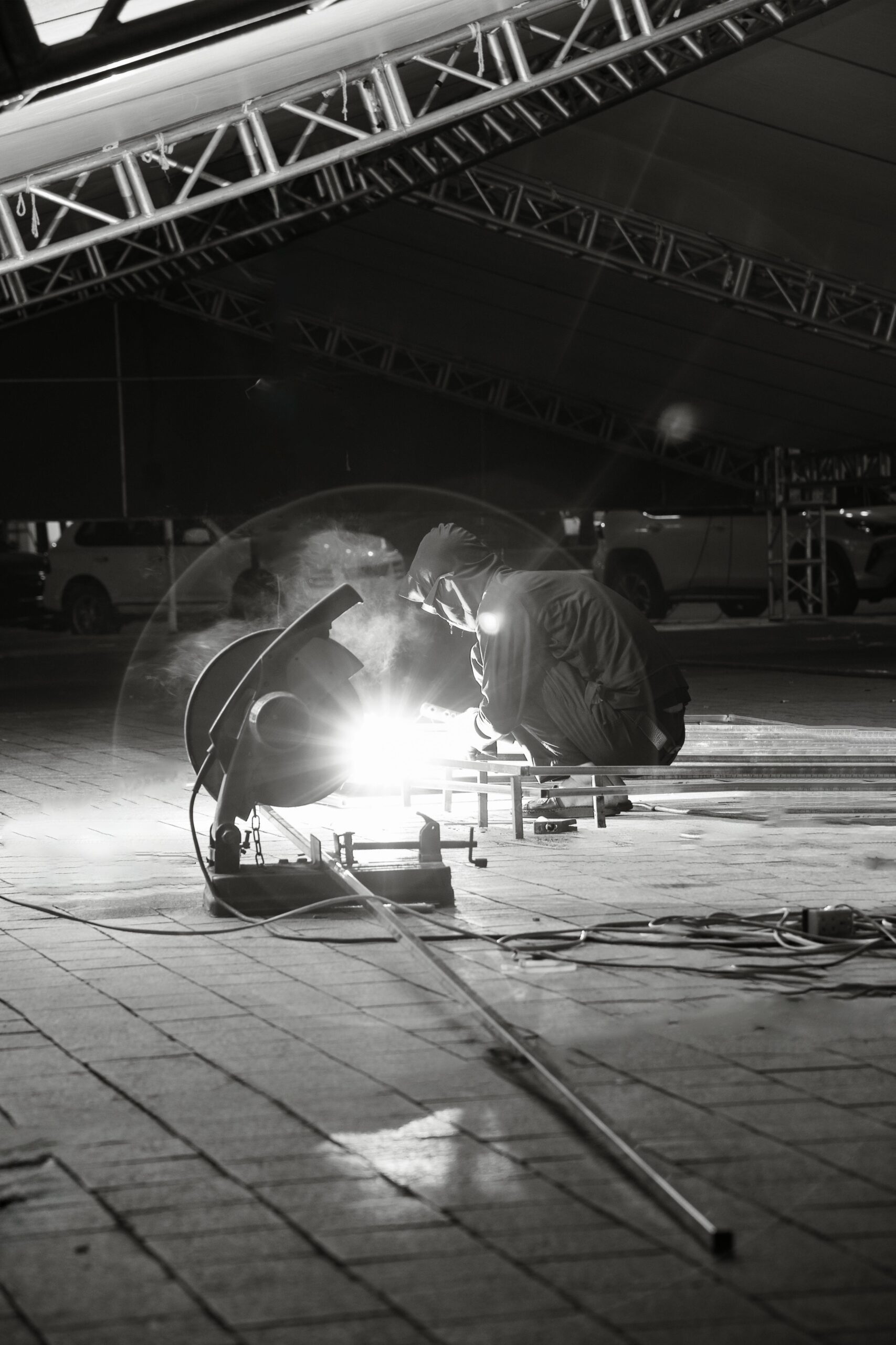 munkás munka közben